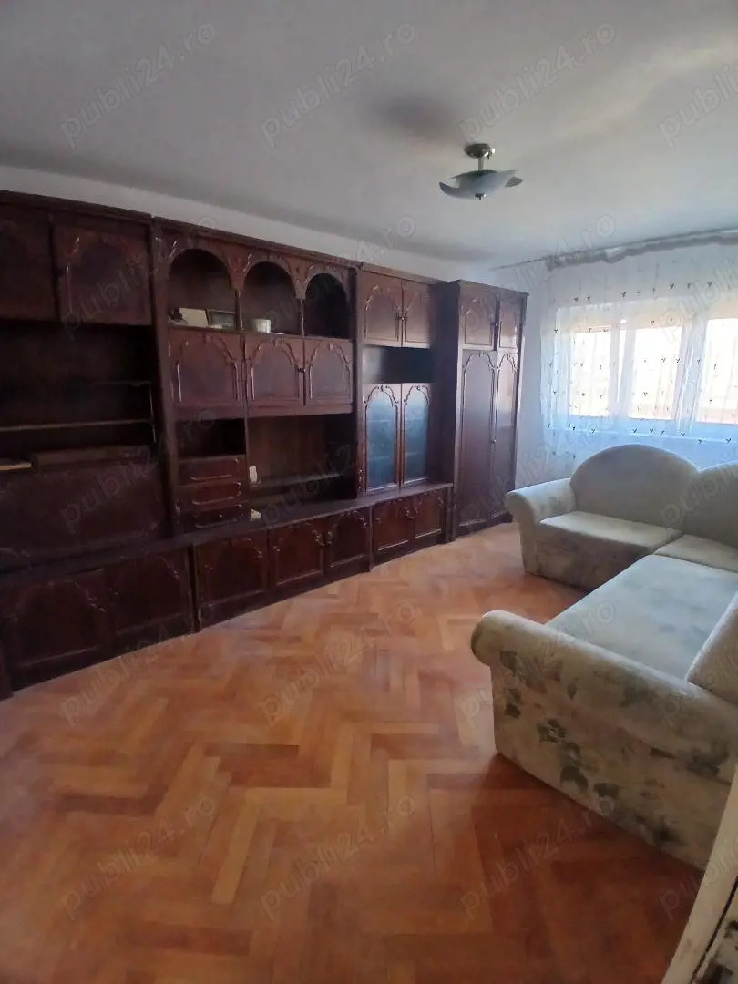 3 Camere decomandat Lipovei 2 balcoane Centrala gaz