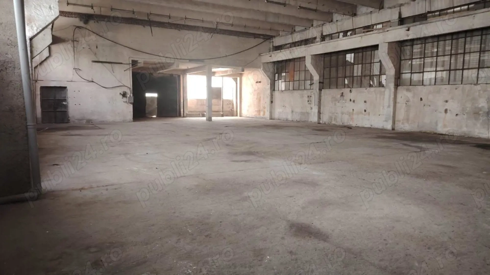 Hală înaltă 500 mp   ideală pentru service auto   TIR   utilaje   Andronache 201