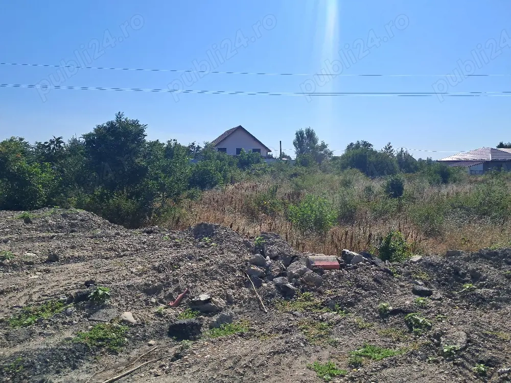 Teren 600 m  Focsani