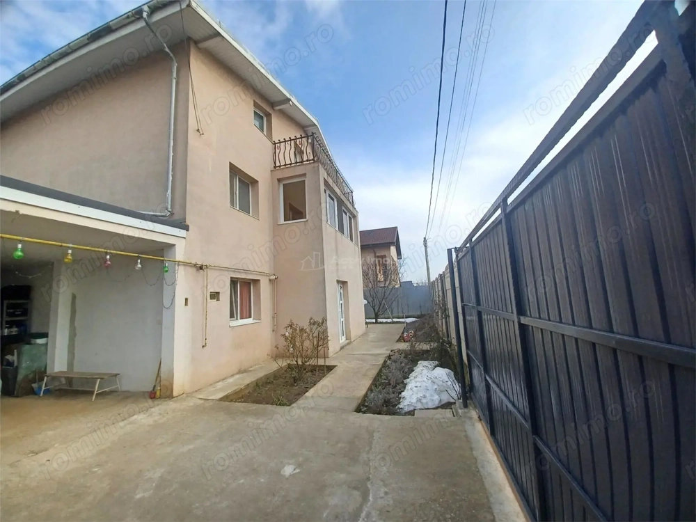 Vanzare Vila Comuna Berceni- Primarie