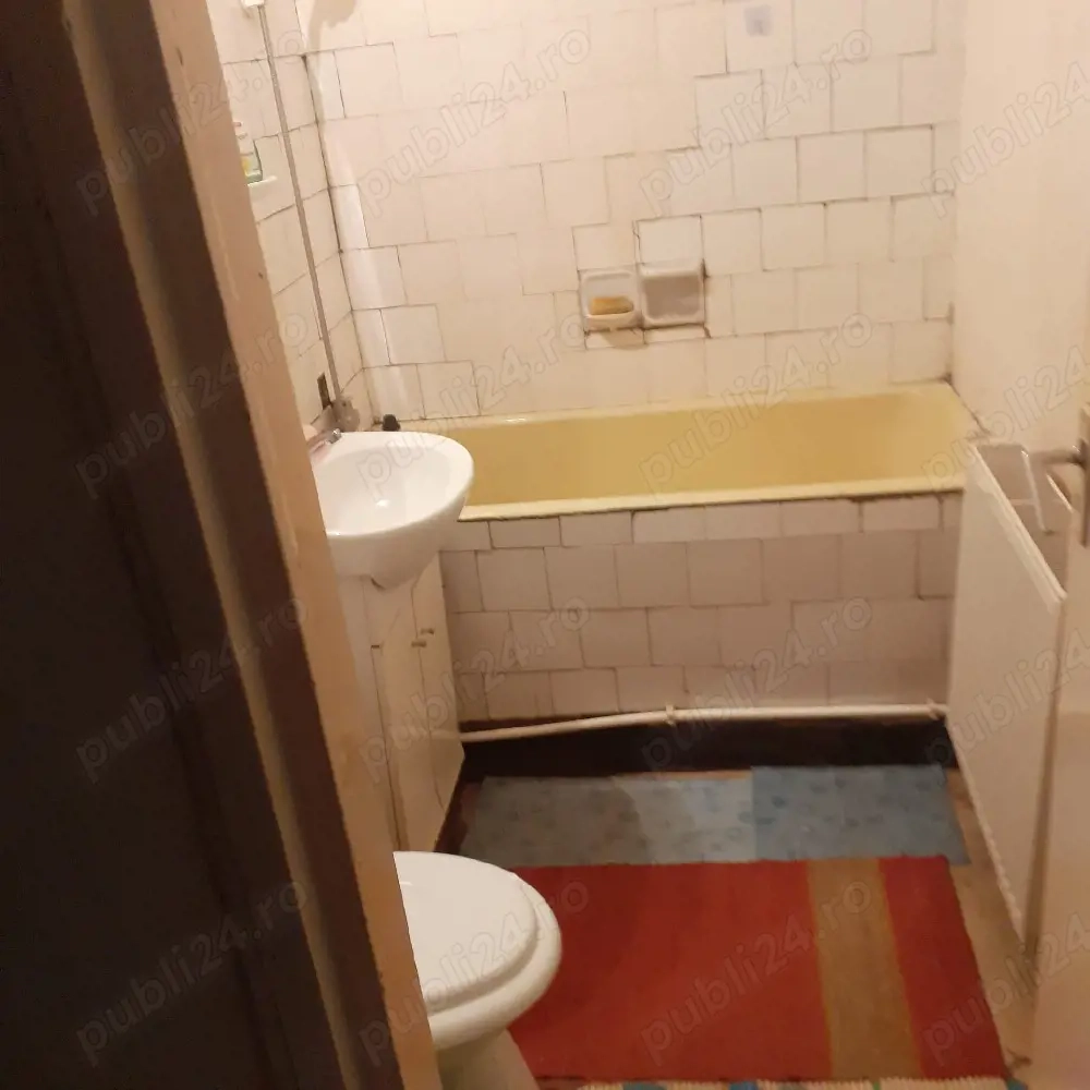 Vand Apartament 2 camere 