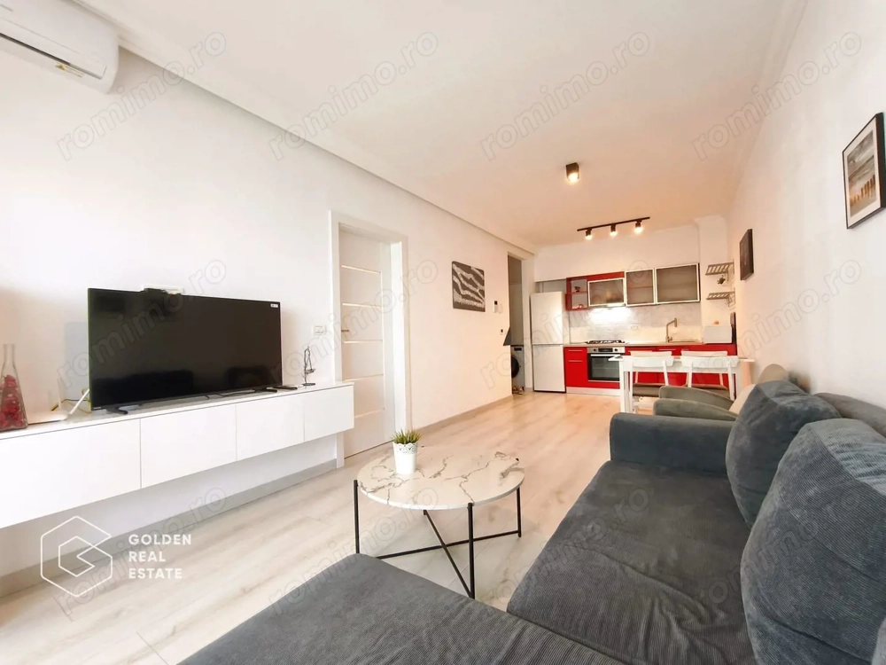 Studio tineresc si modern, la 5 minute de Facultate, Adora Park