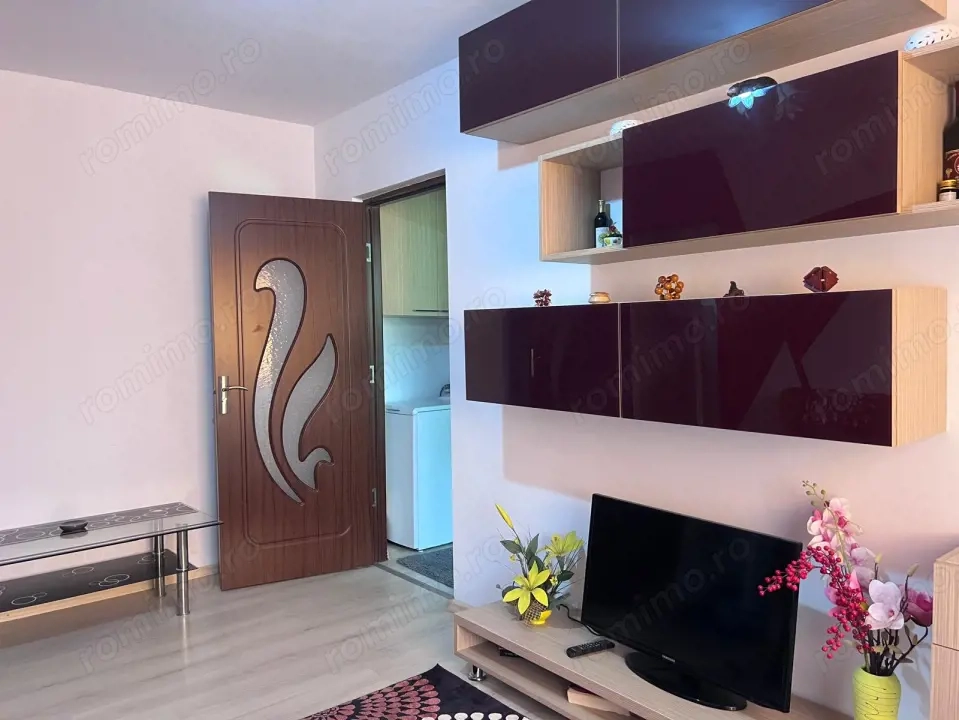 Apartament 3 camere,zona Streiului-Lidl