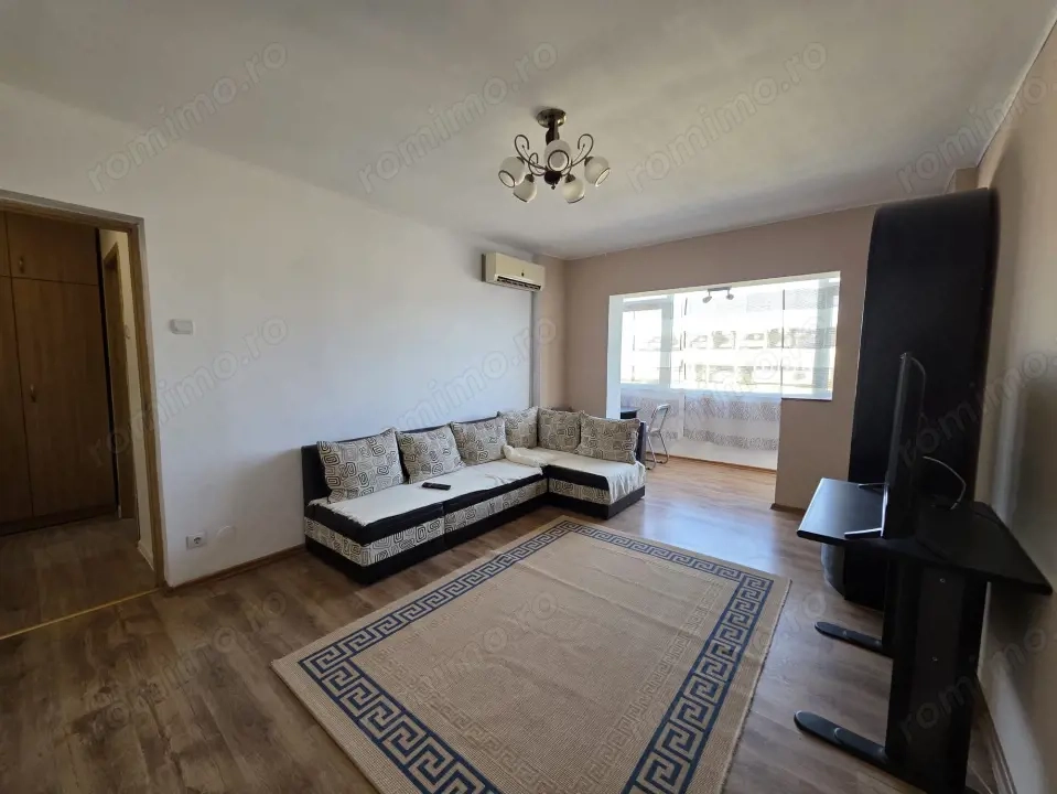 Apartament 3 camere,2 bai,  Zona Decebal