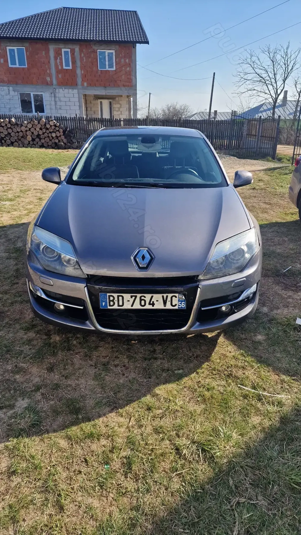 Vand laguna 3 2011 Initiale Paris(bosse)2.0 150