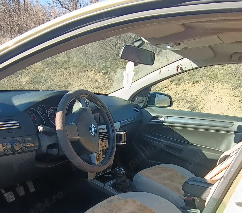 Vând Opel astra h
