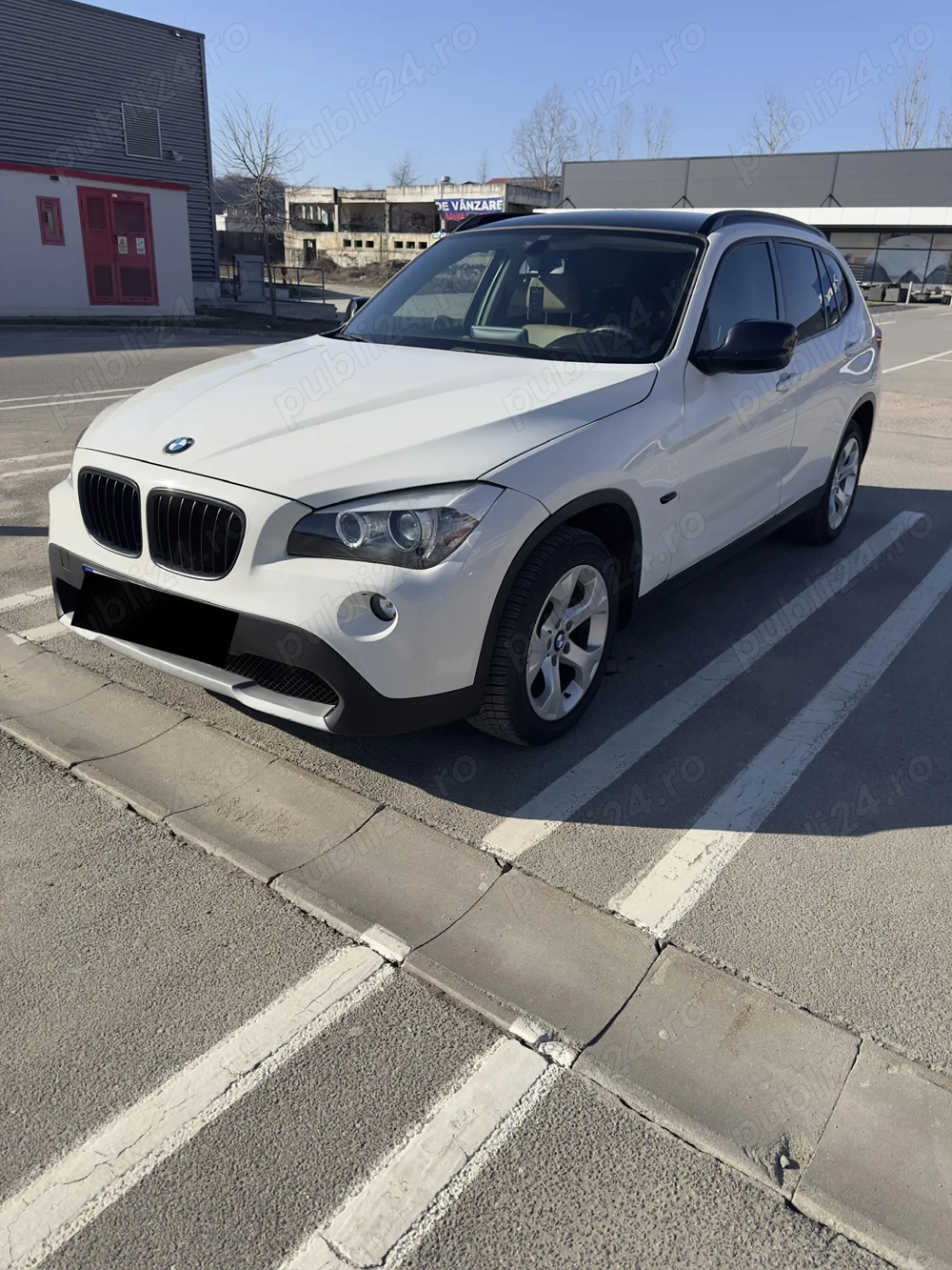 BMW x1, navigație mare , piele , full led 