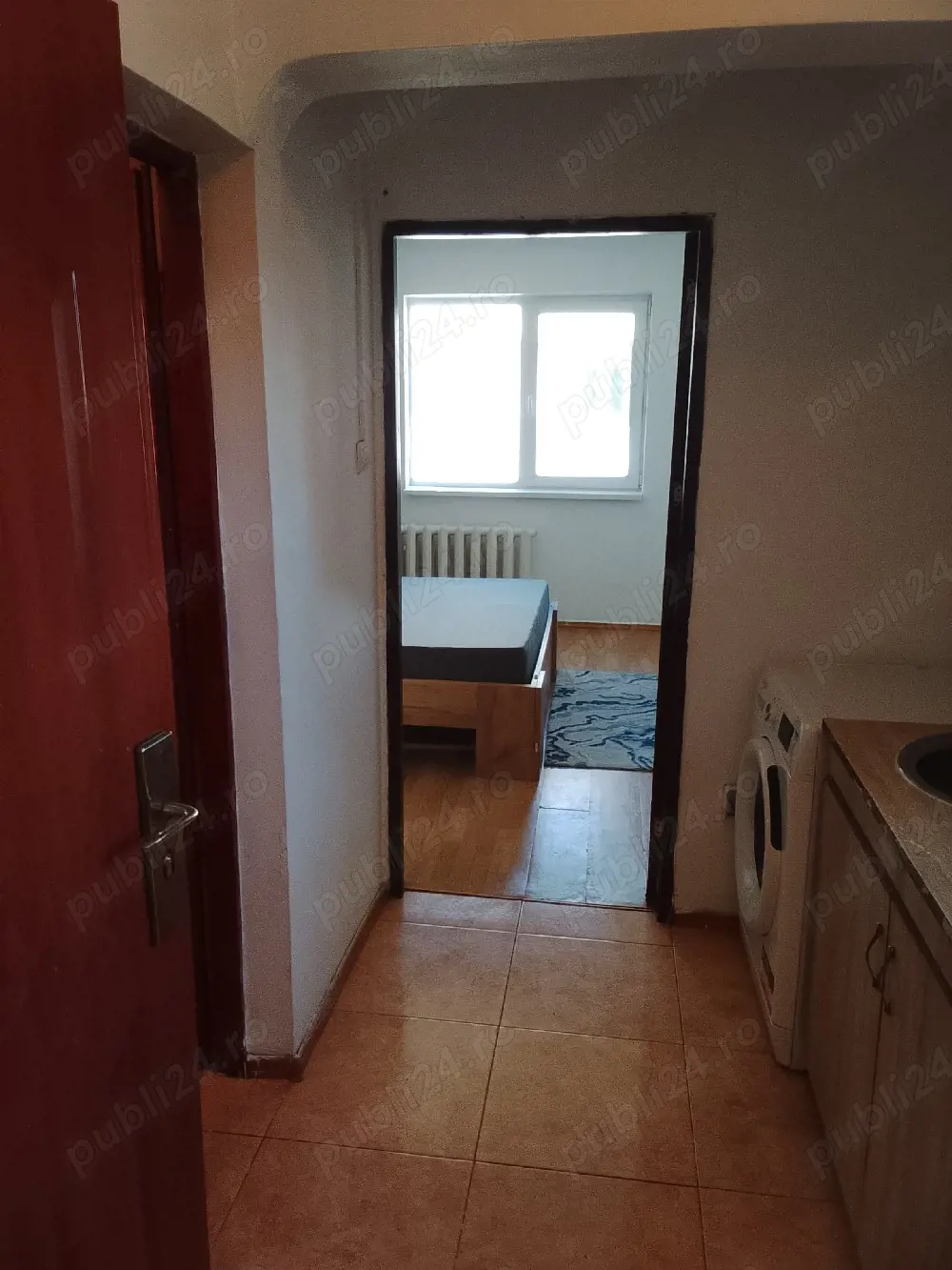 proprietar inchirieze garsoniera cet