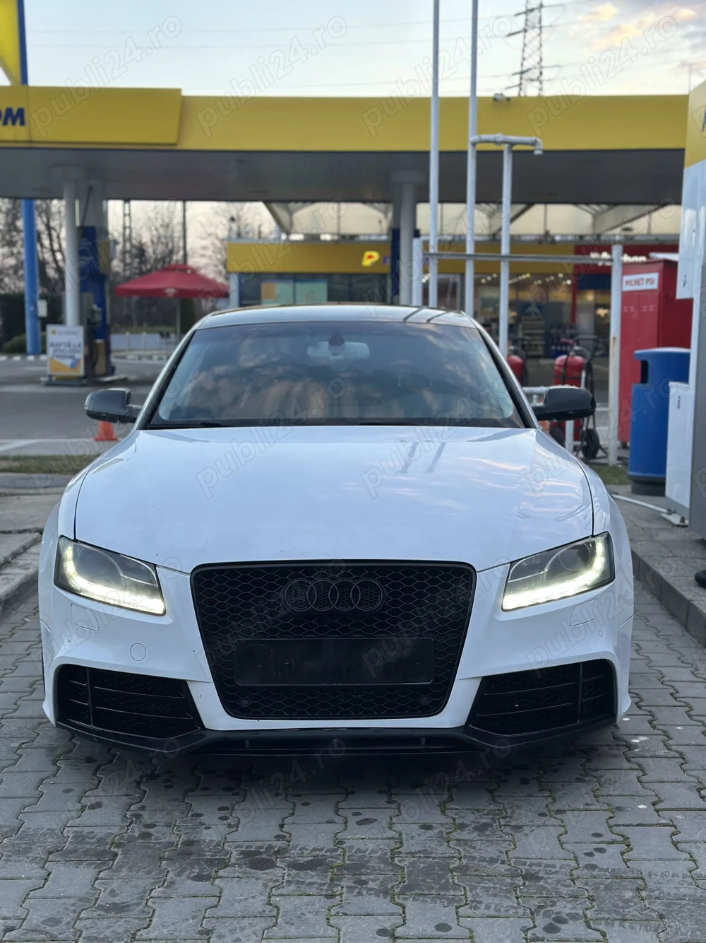 Vând Audi A5 3.0 D Quatro 