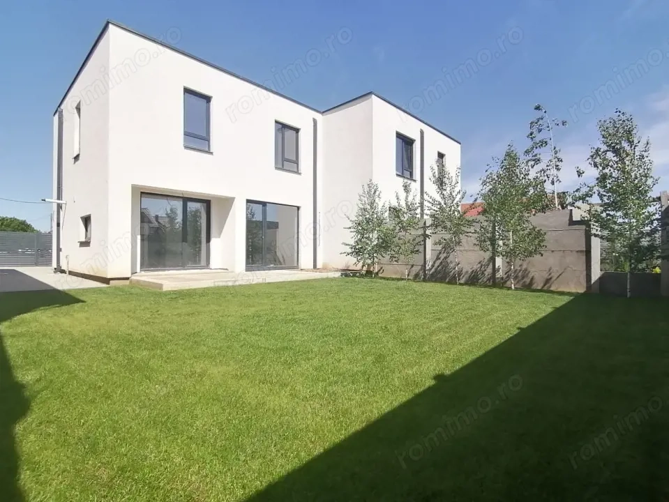 Casa semi-cuplata Mosnita - Pozitie centrala- asfalt - Comision 0%