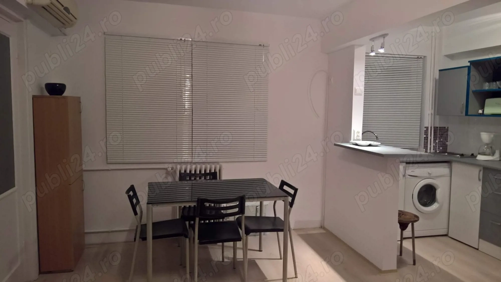 Închiriez apartament 2 camere ultracentral 