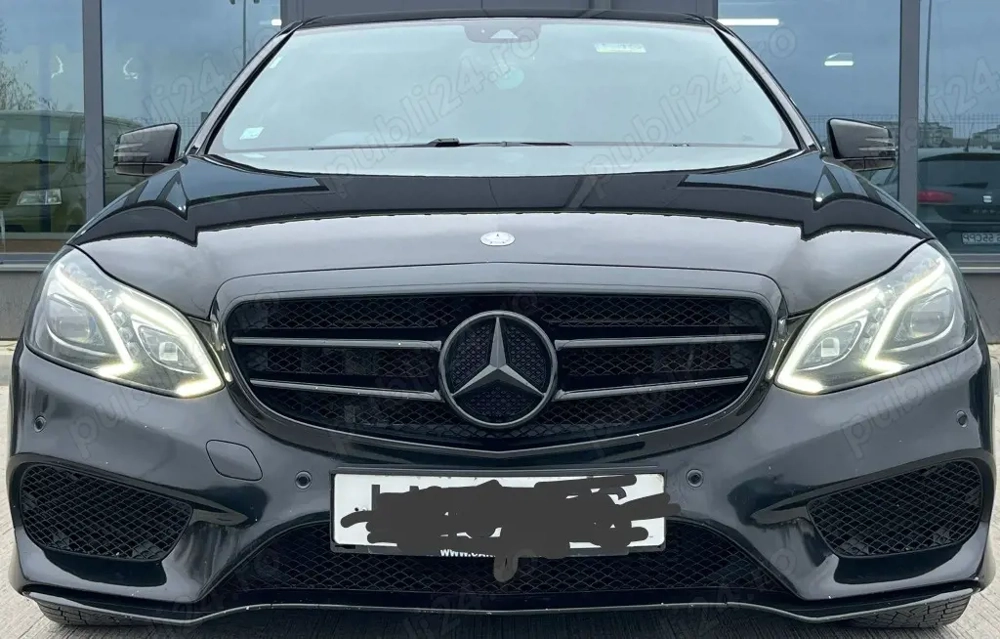 Dezmembram Mercedes E Class W212 facelift 2.2 cdi 125 kw An 2014 Cod motor 651.924