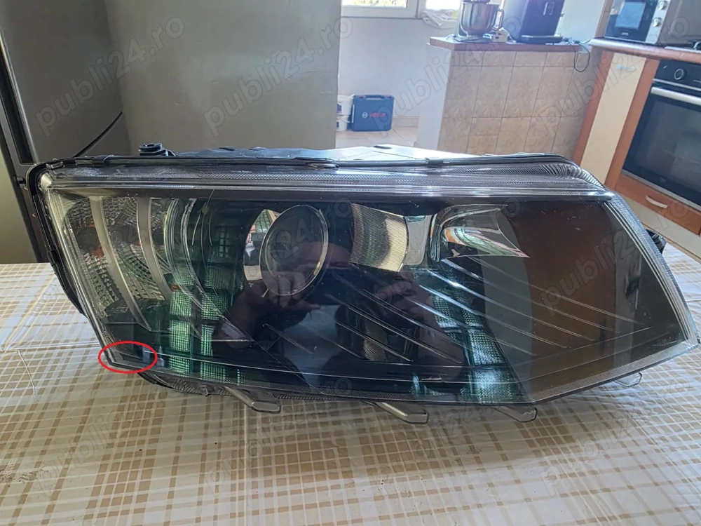 Vând far dreapta Octavia III (MK3 – 5E) cod 5E1 941 016 B 11S 