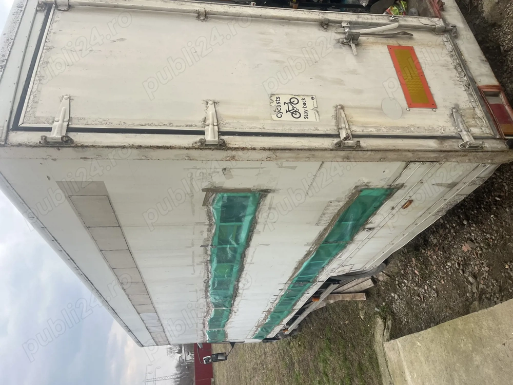Camion apicol nefolosit 2003 euro 3 motor 6000 volan dreapta inmatriculat