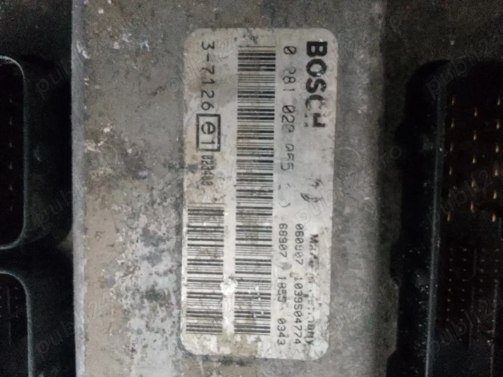 EDC7C3  Man impecabil 