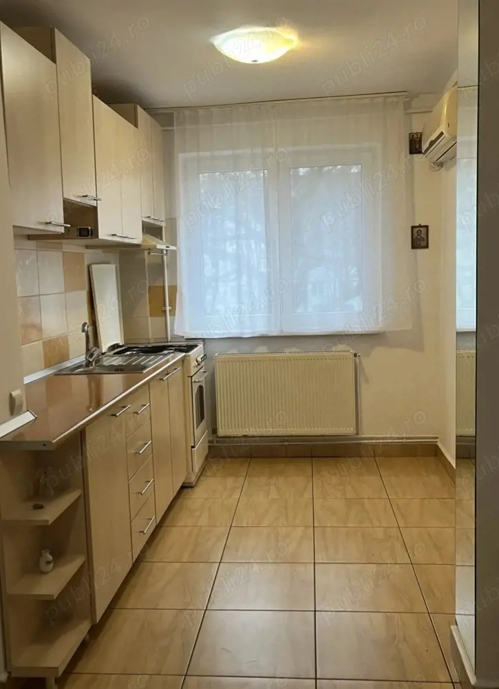 Apartament 3camere Ultracentral, etaj 1, 63mp