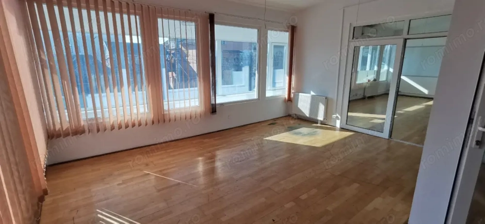 Gh. Lazar - Spatii birouri - Su: 144mp - Centrala proprie