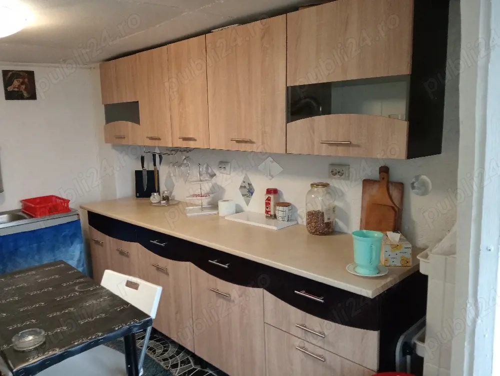 propietar vînd  casă locuibilă 