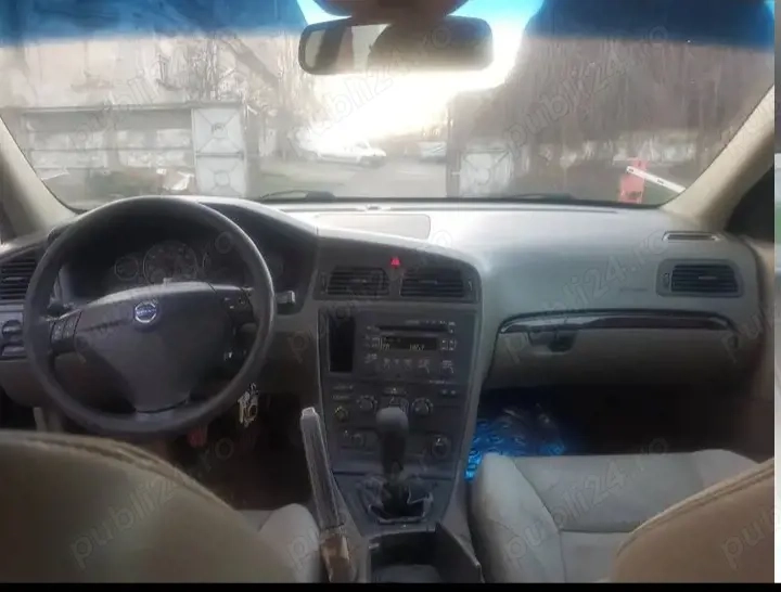 volvo s60 2.4d cu fiscal  stare de functionare 