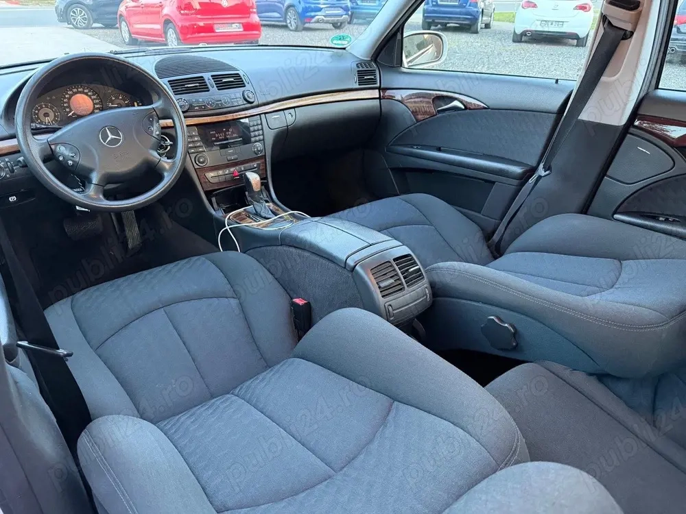 Mercedes E Class 220