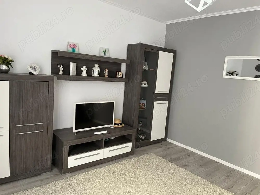 vand apartament 2 camere