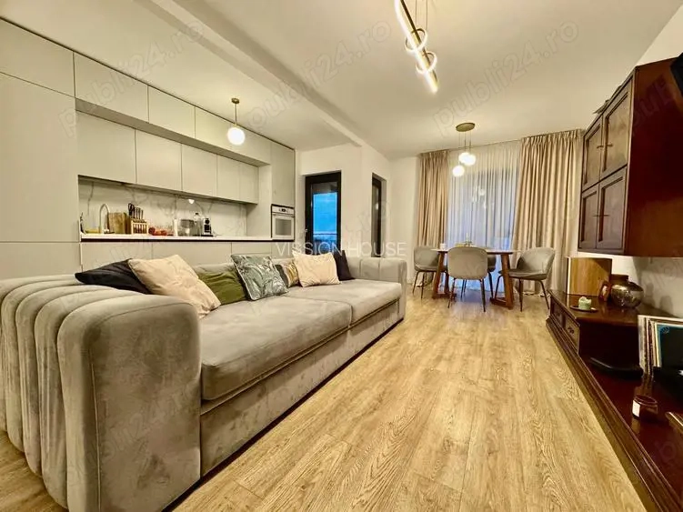 Direct proprietar-3 camere,Piața Presei,parcului 20,parcare subterana