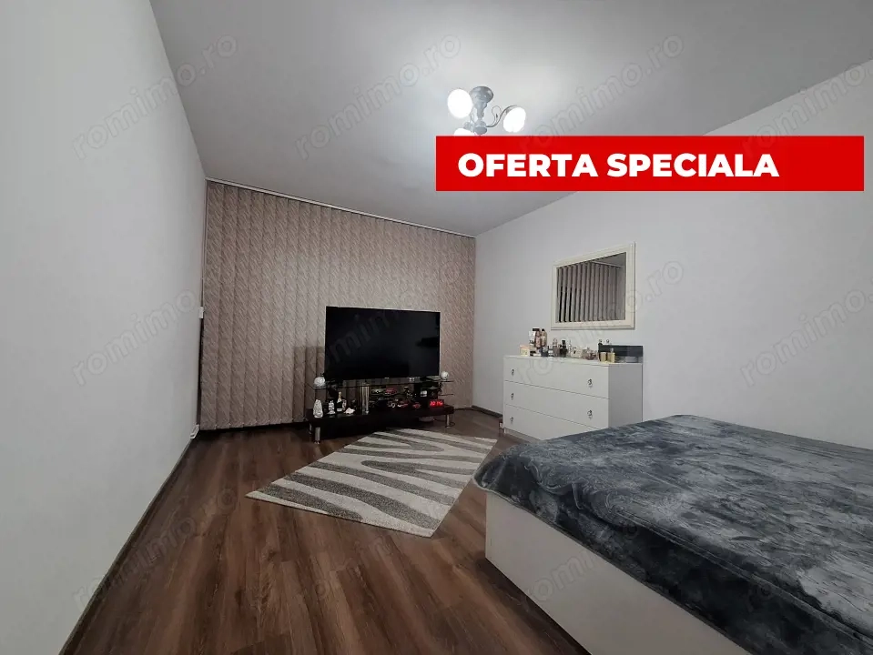 Oportunitate-Apartament cu 3 camere-bloc izolat cu vata-Lipovei