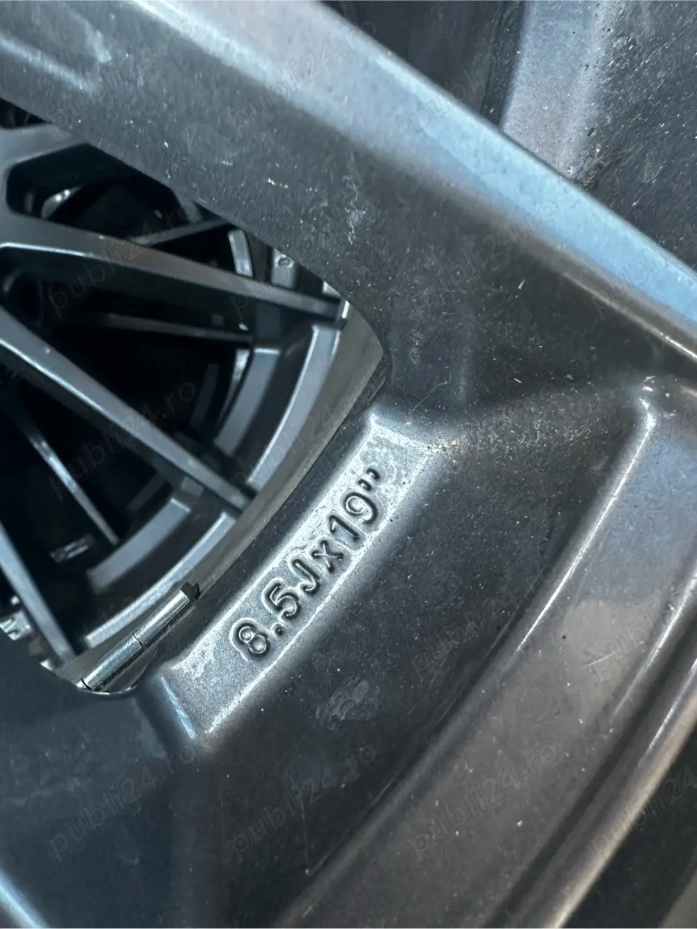 OZ Superturismo LM r19 5x112