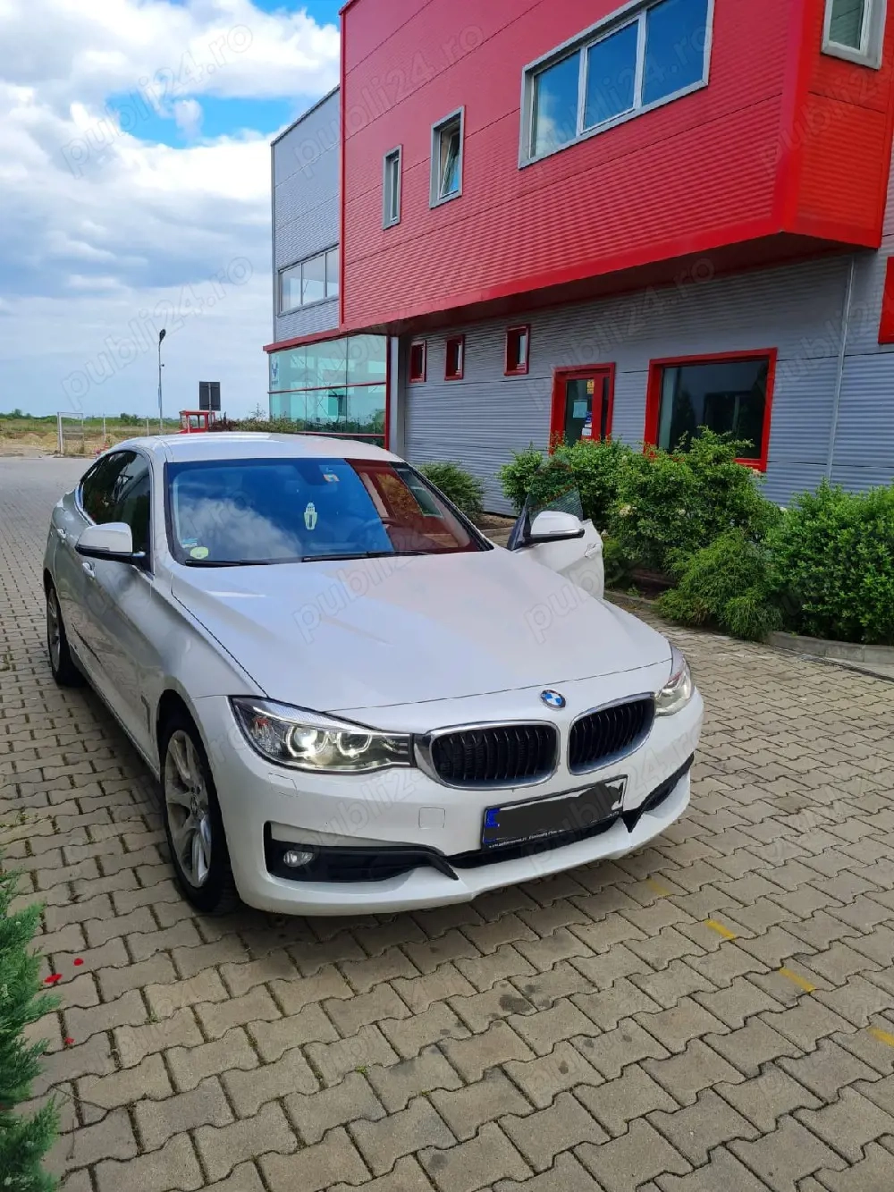 Vand BMW 320 GT D - 2014 F34, euro 6, inmatriculata - pret in euro