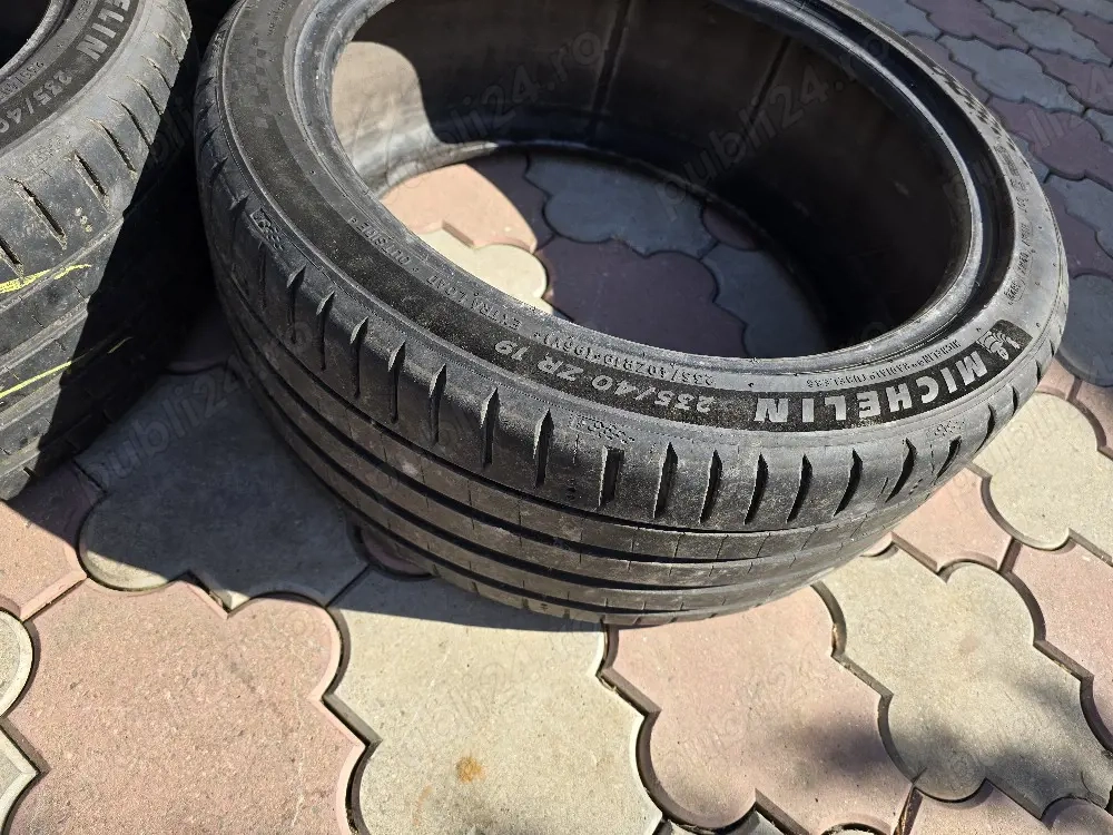 Anvelope Michelin Pilot Sport 5 235 40 R19  DOT 2023