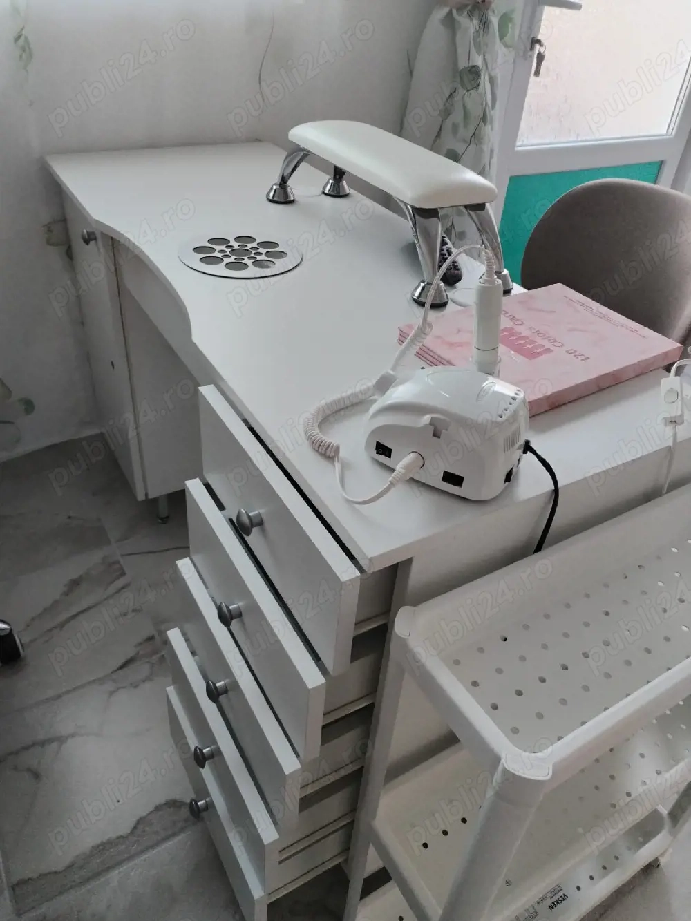 Masa manichiura ProDust