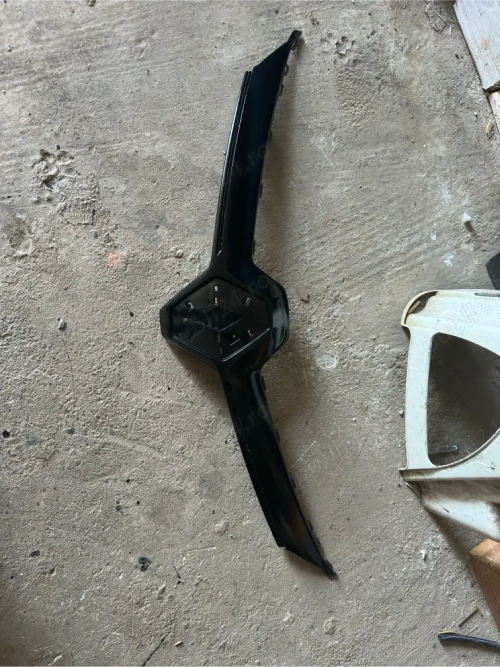 grila 623841043R superioara renault clio 5 originala