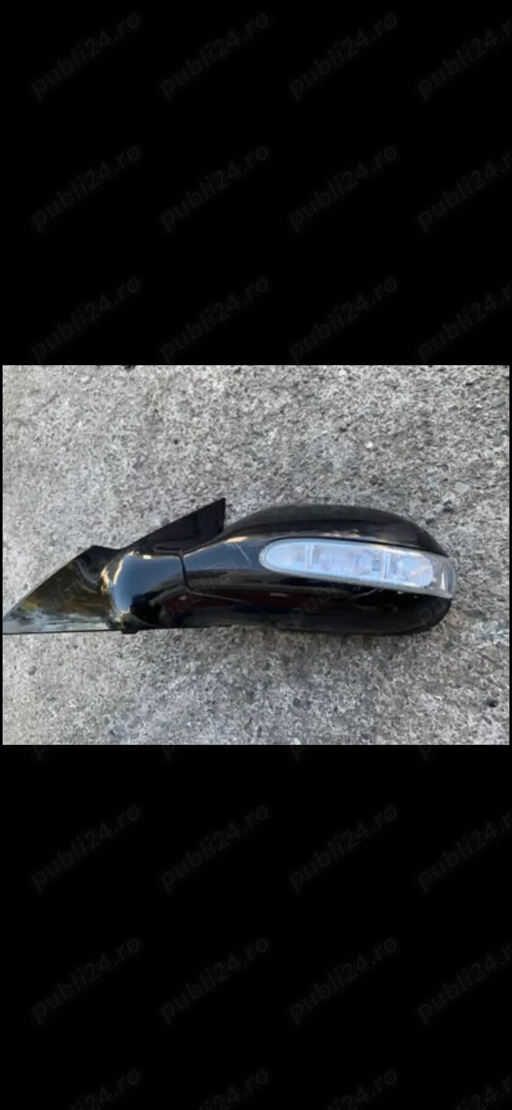 Vând oglinda stânga pentru Mercedes CLK W209 Facelift ,electrica și rabatabil electric , 250 Lei.