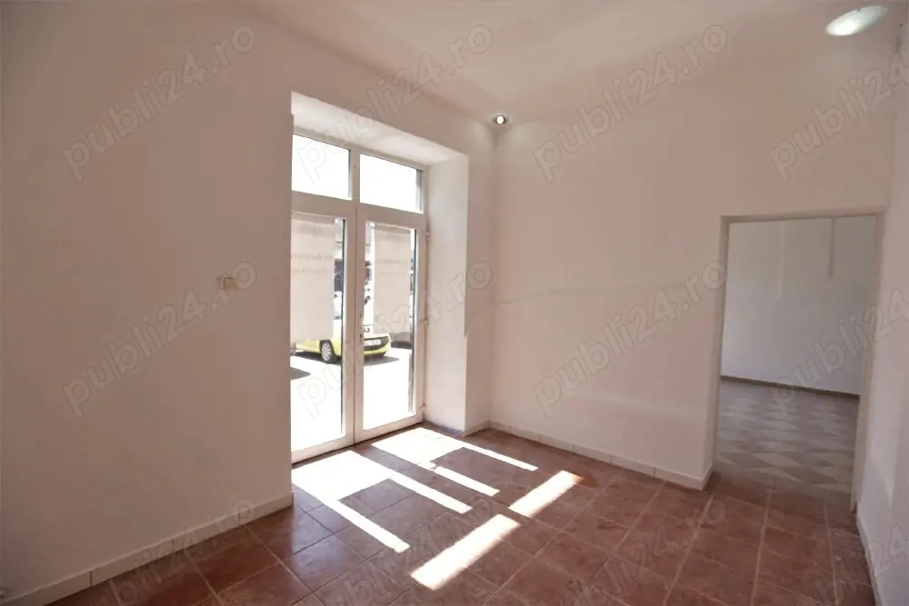 SAD 70 mp, Blvd 16 decembrie, 54