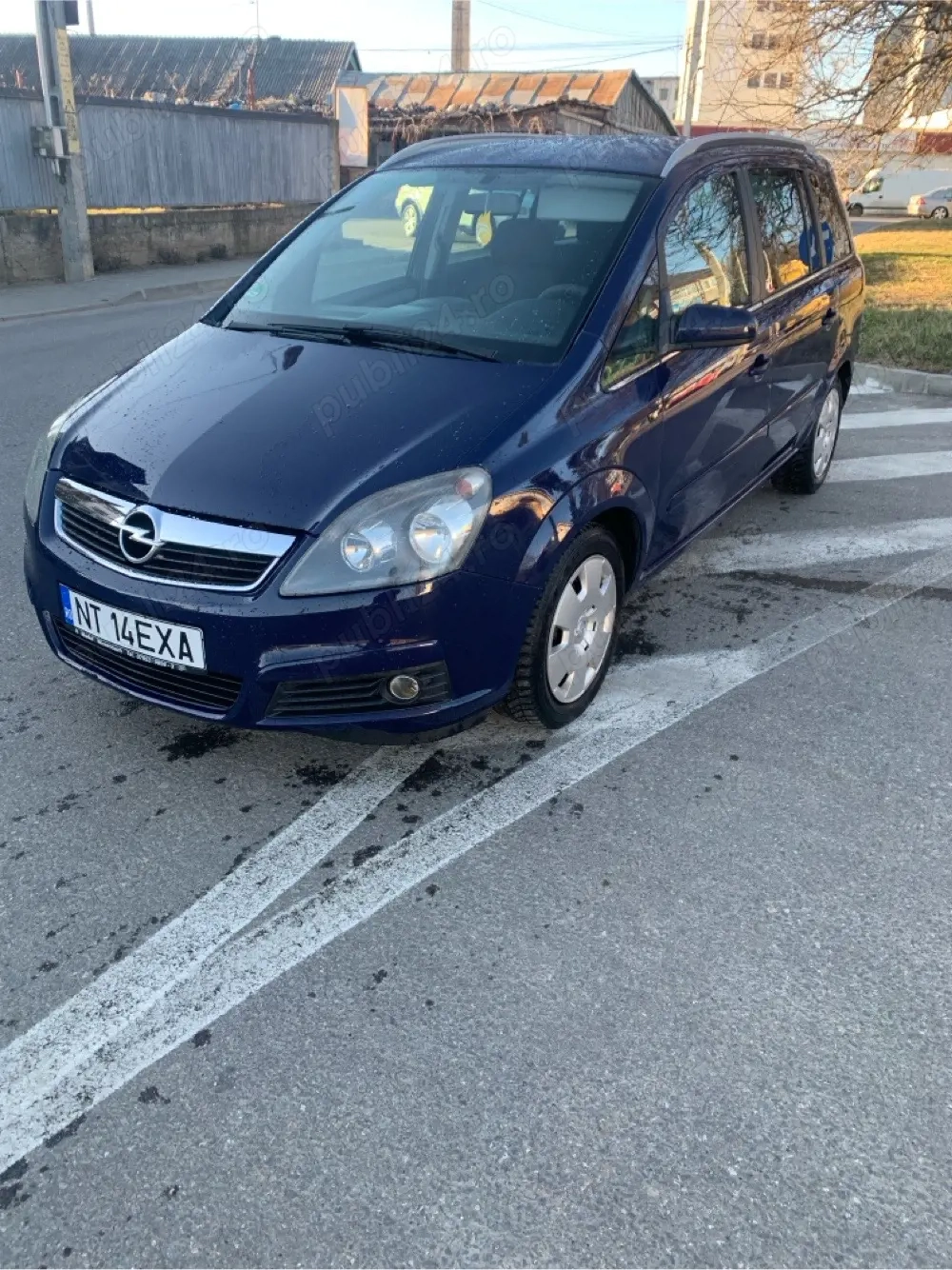 vand opel zafira b 1.6 benzina 7 locuri 