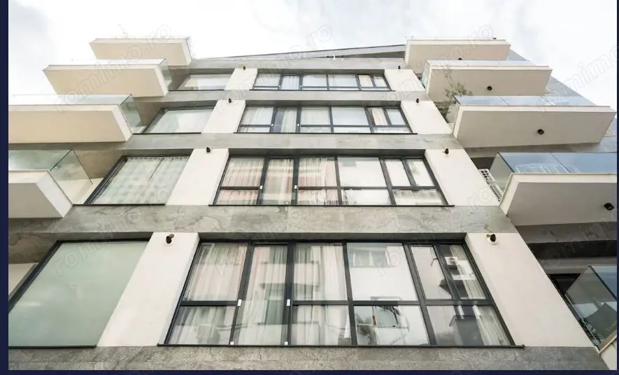 Apartament 3 camere lângă Muzeul George Enescu\Victoriei