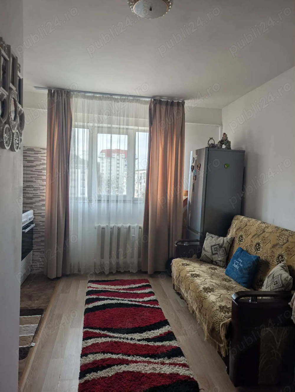 Vand camera de camin cu baie proprie