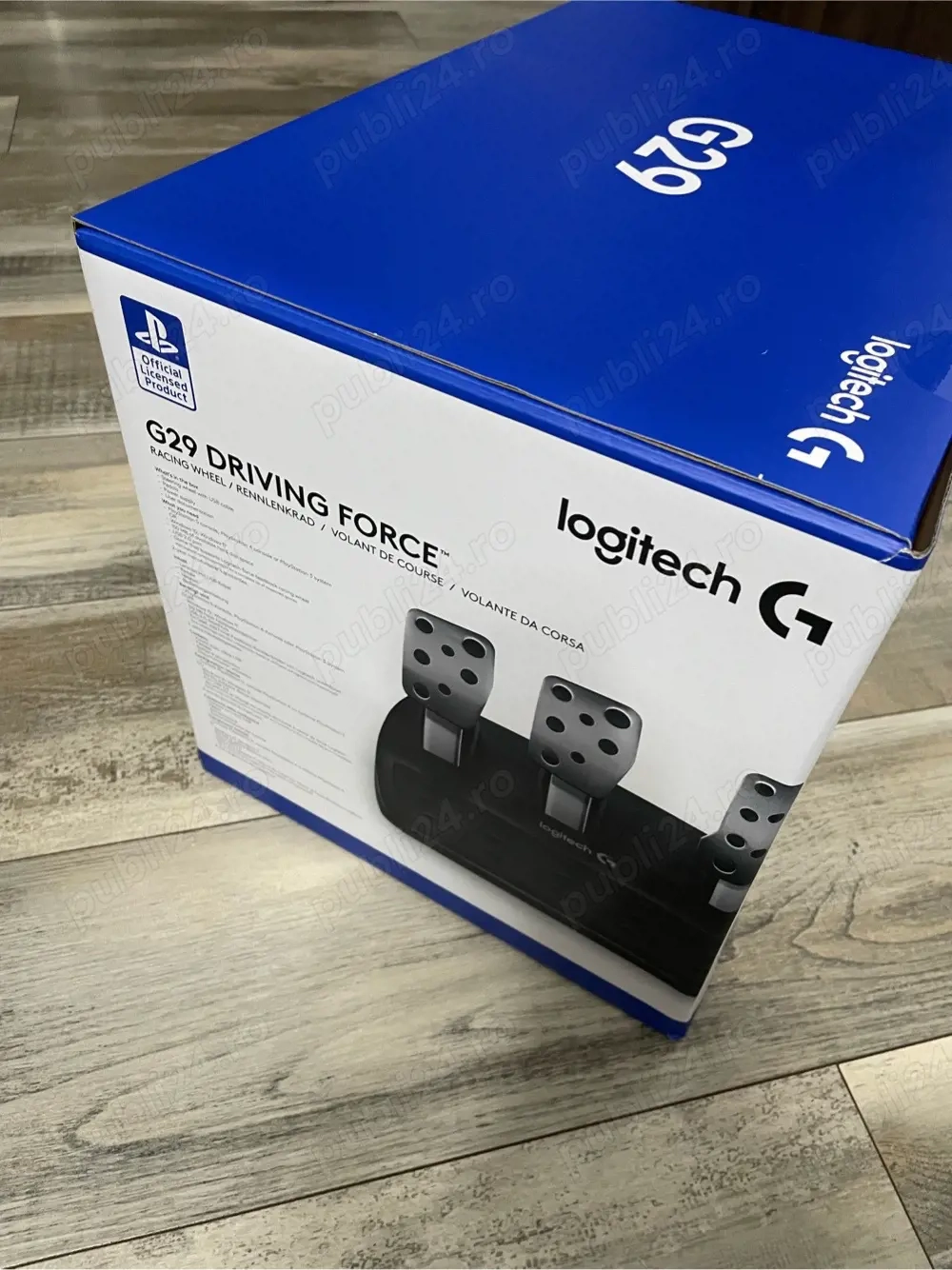 Vand volan cu pedale Logitech G29