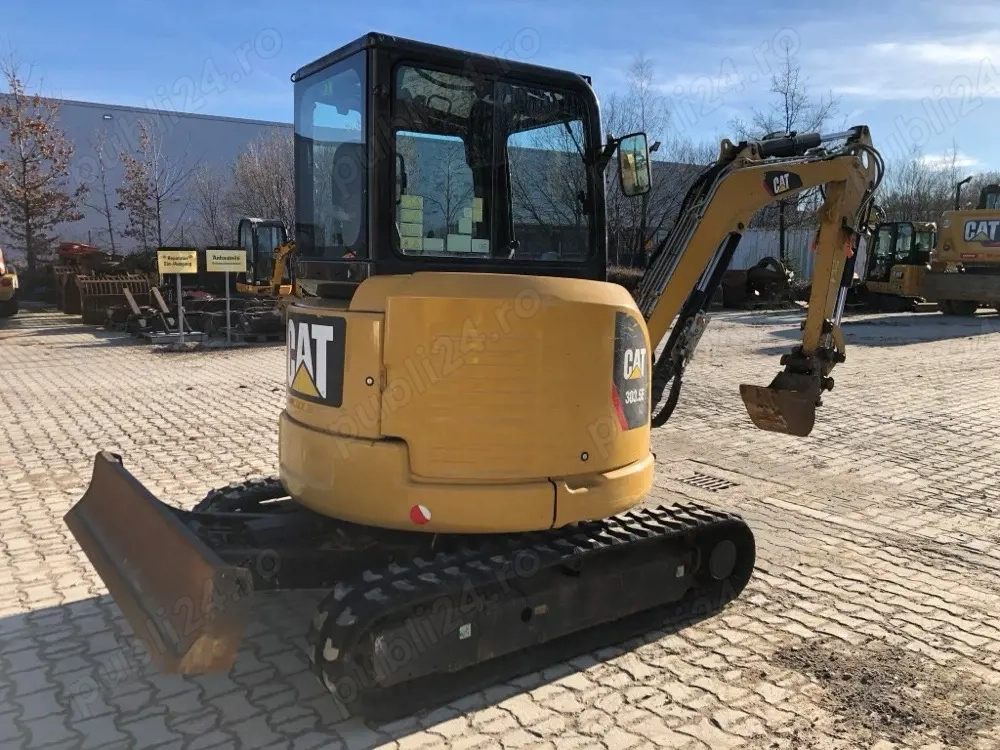 Miniexcavator CAT 303.5