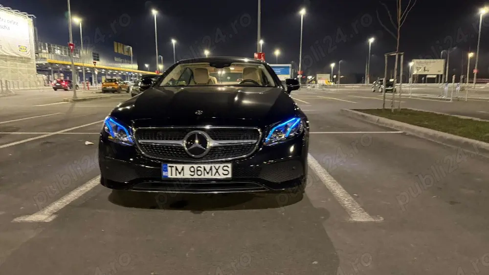 Se vinde o parte din familie