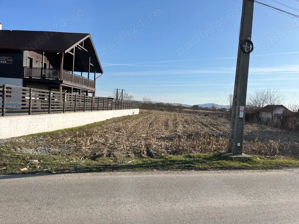 Teren de vanzare 