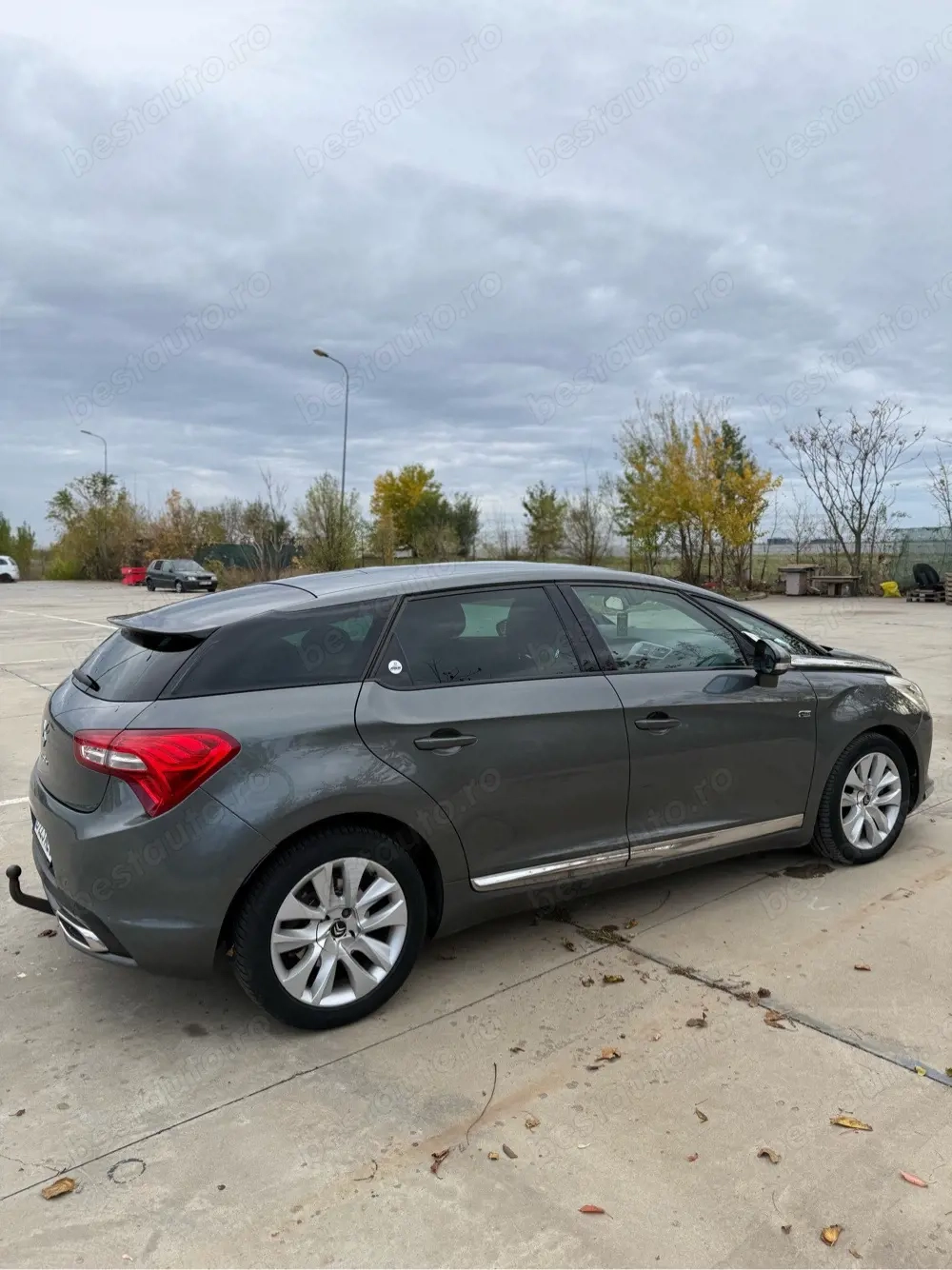 Citroen Ds5 hybrid 4X4 automat 200cp