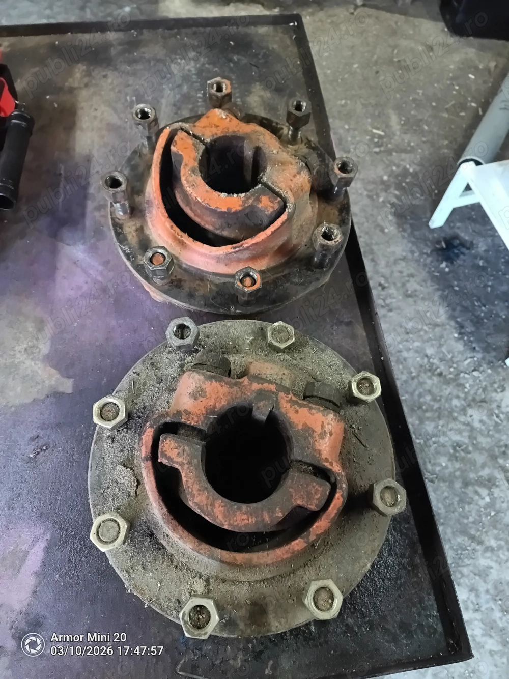 Butuc roata spate U650