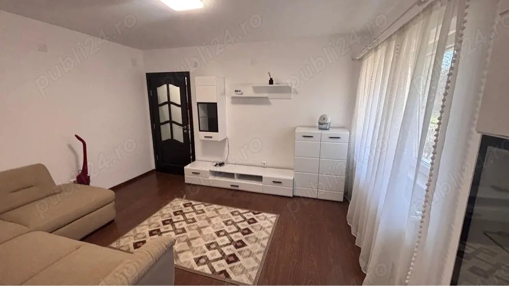 Inchiriez apartament ULTRACENTRAL