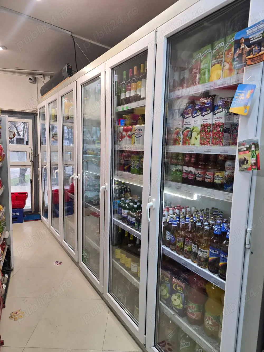 Angajam vanzatori magazin alimentar non-stop 