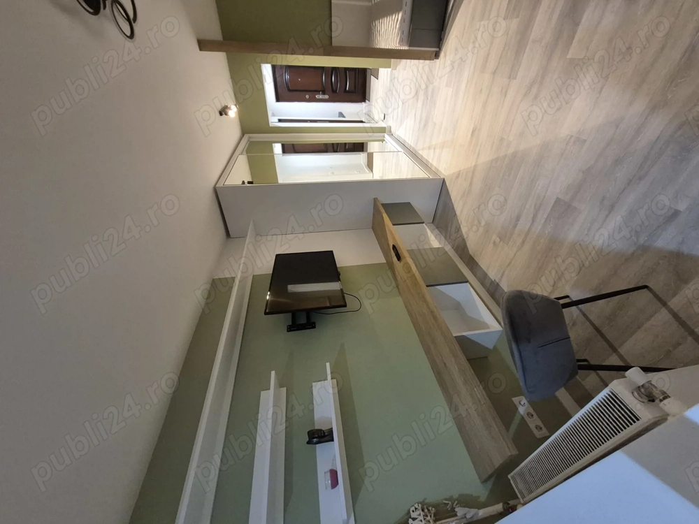 Garsoniera de inchiriat!