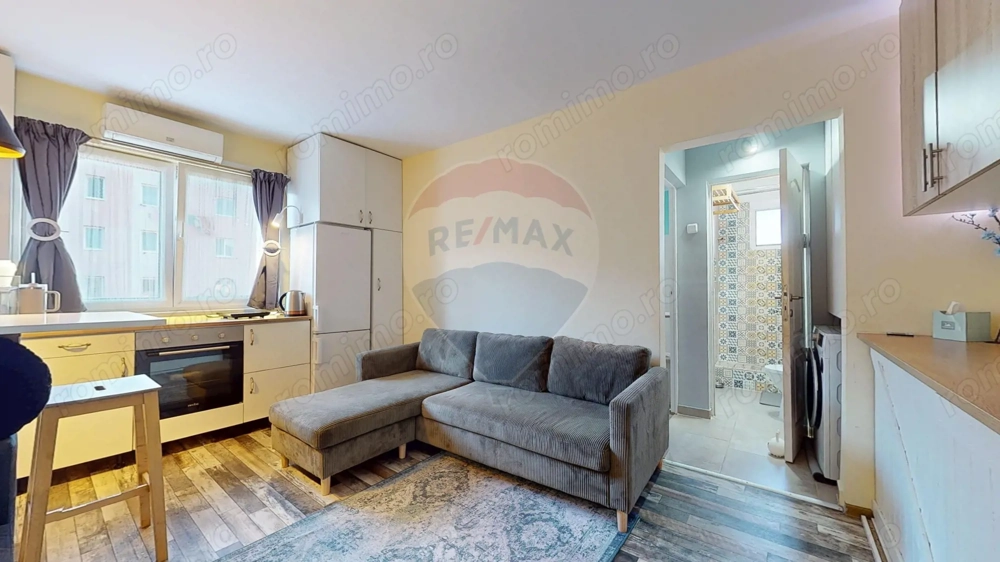 Apartament cu 2 camere de vânzare în zona Electroprecizia