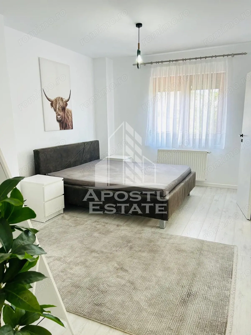 Apartament 3 camere si 2 bai de vanzare, terasa, bloc nou,Torontalului