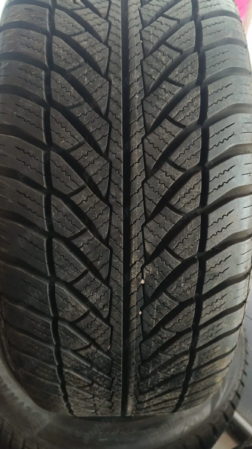 vand cauciucuri good year dot