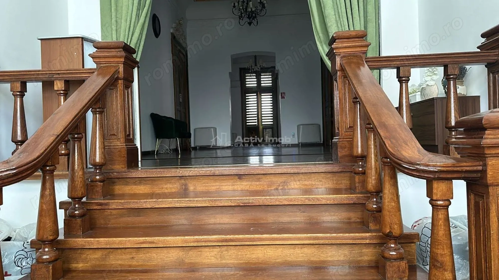 Casa boiereasca, teren 1686 mp, pretabila - clinica, hotel - Ultracentral